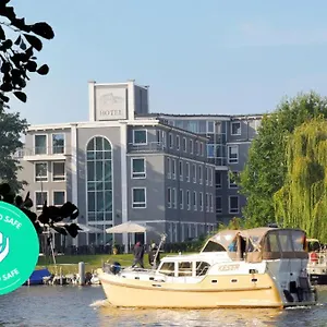 Am Schloss Koepenick By Golden Tulip Hotell Berlin