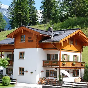 Apartment Haus Holzeck